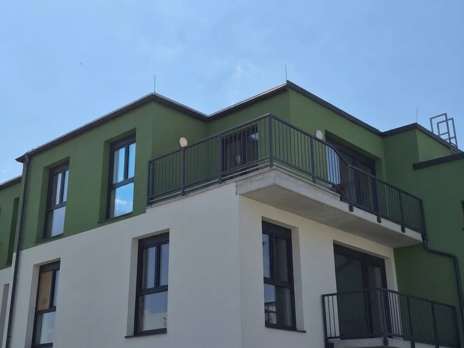 Neubau: Ca. 60 m² Wohnung mit ca. 12 m² Eckbalkon nach Nordwesten ausgerichtet