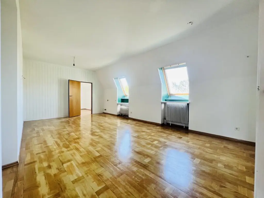 Dachgeschoßwohnung mit Terrasse und flexibler Raumgestaltung in bester Wiener Cottage Lage