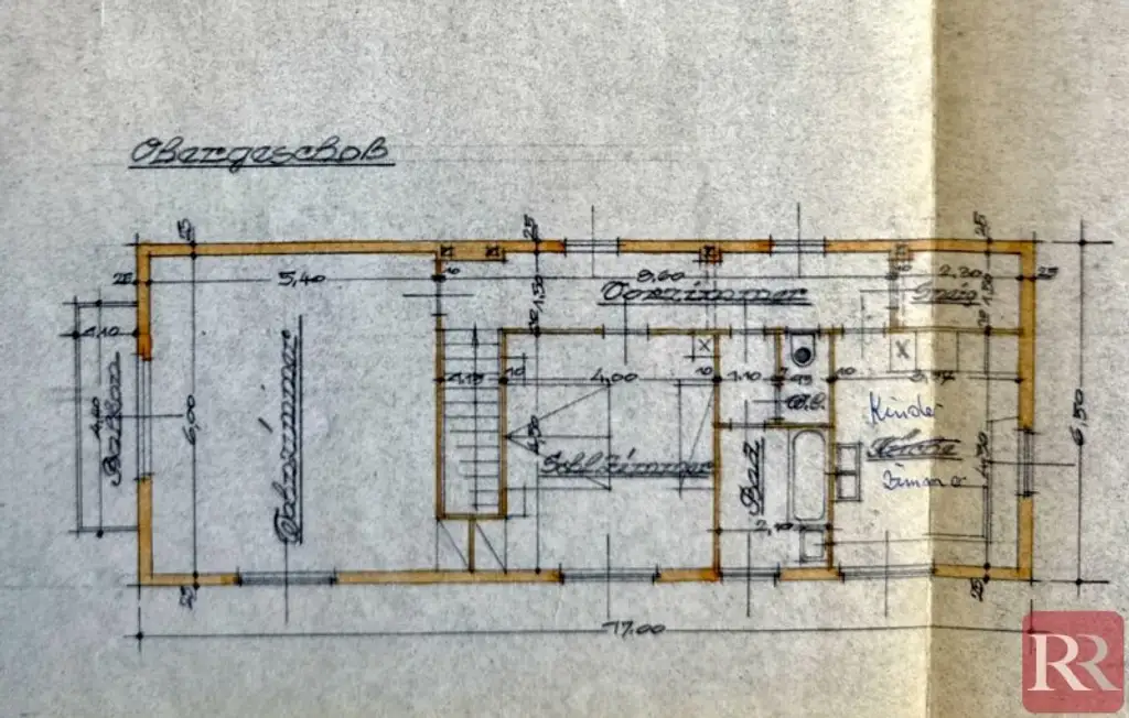 Wohnen & Gestalten: Zwei Häuser mit Innenhof und Garten
