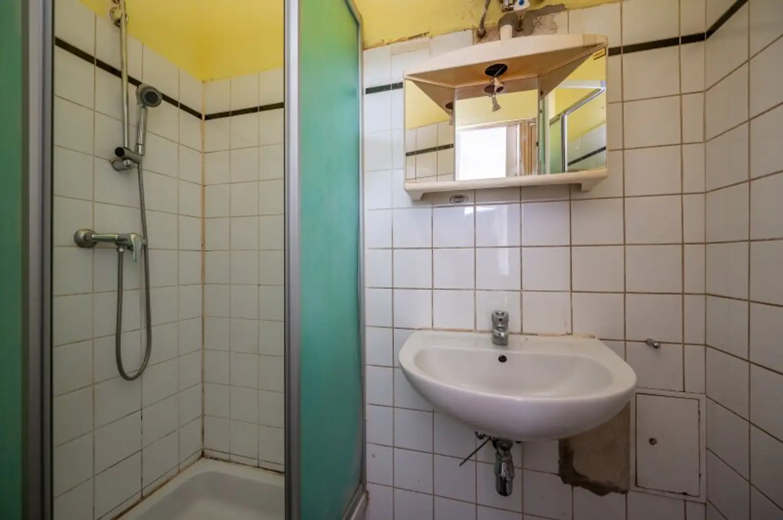++NEU++ Sanierungsbedürftige 1-Zimmer Altbau-Wohnung, viel Potenzial! Augartennähe!
