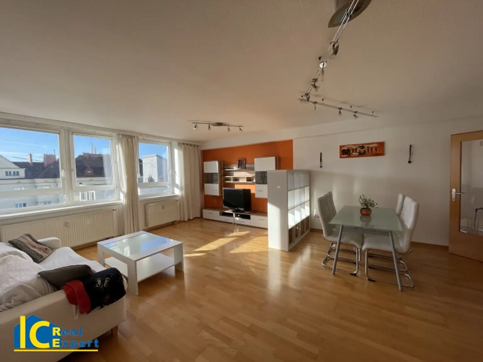 Platz für schönen Essbereich