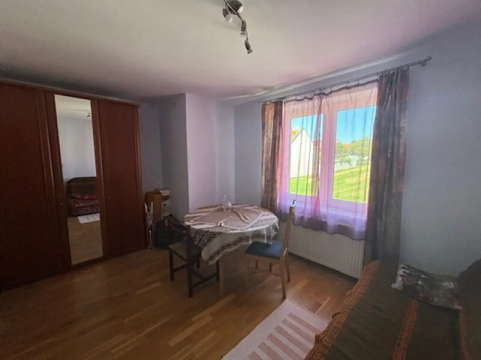 Gols - Top gepflegtes Einfamilienhaus in Ruhelage