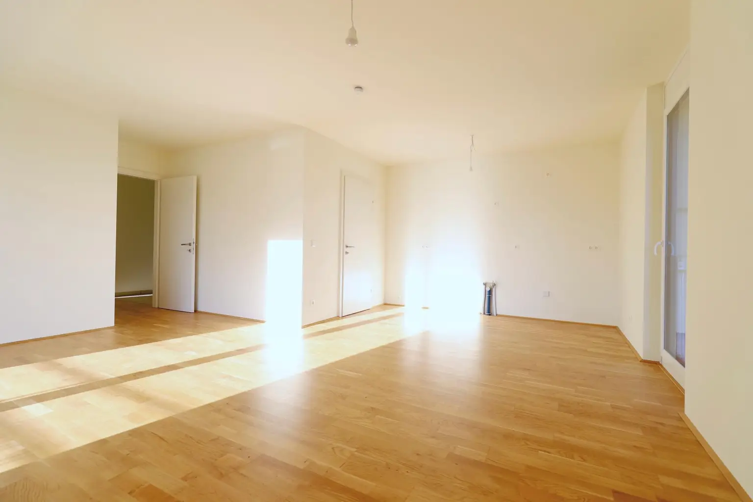 Wohnzimmer - Kochnische