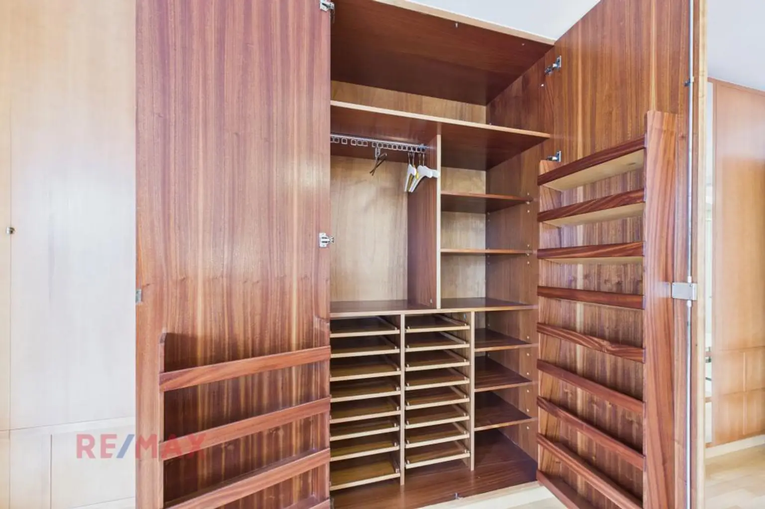 Wandverbau Schlafzimmer