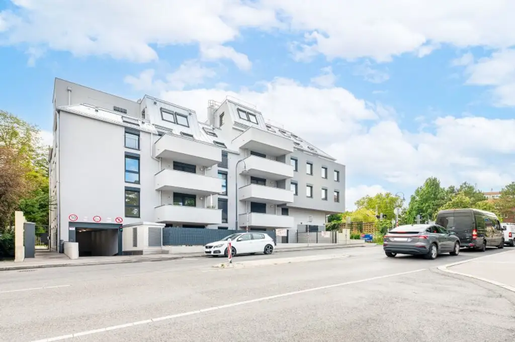 Erstbezug ab November! Grandiose 4-Zimmer-Terrassenwohnung inkl. Parkplatz in Hietzing zu vermieten!