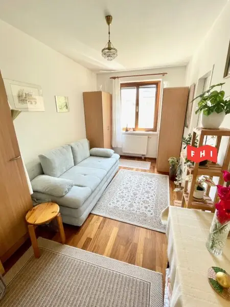 Gepflegte 3 Zimmer Neubauwohnung mit Garagenplatz, Klimaanlage & Grünblick am Fuße des Küniglberges