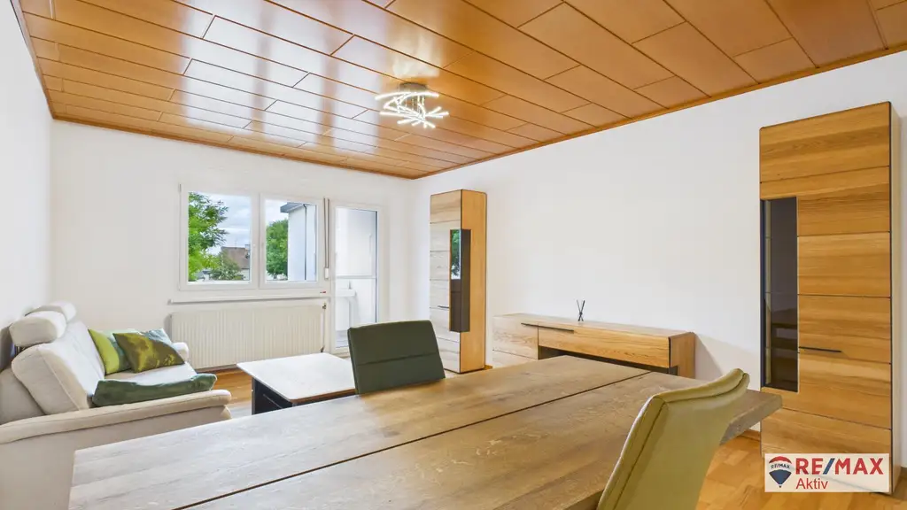 Gepflegte 3-Zimmer-Wohnung mit Loggia in zentraler Lage von Gänserndorf