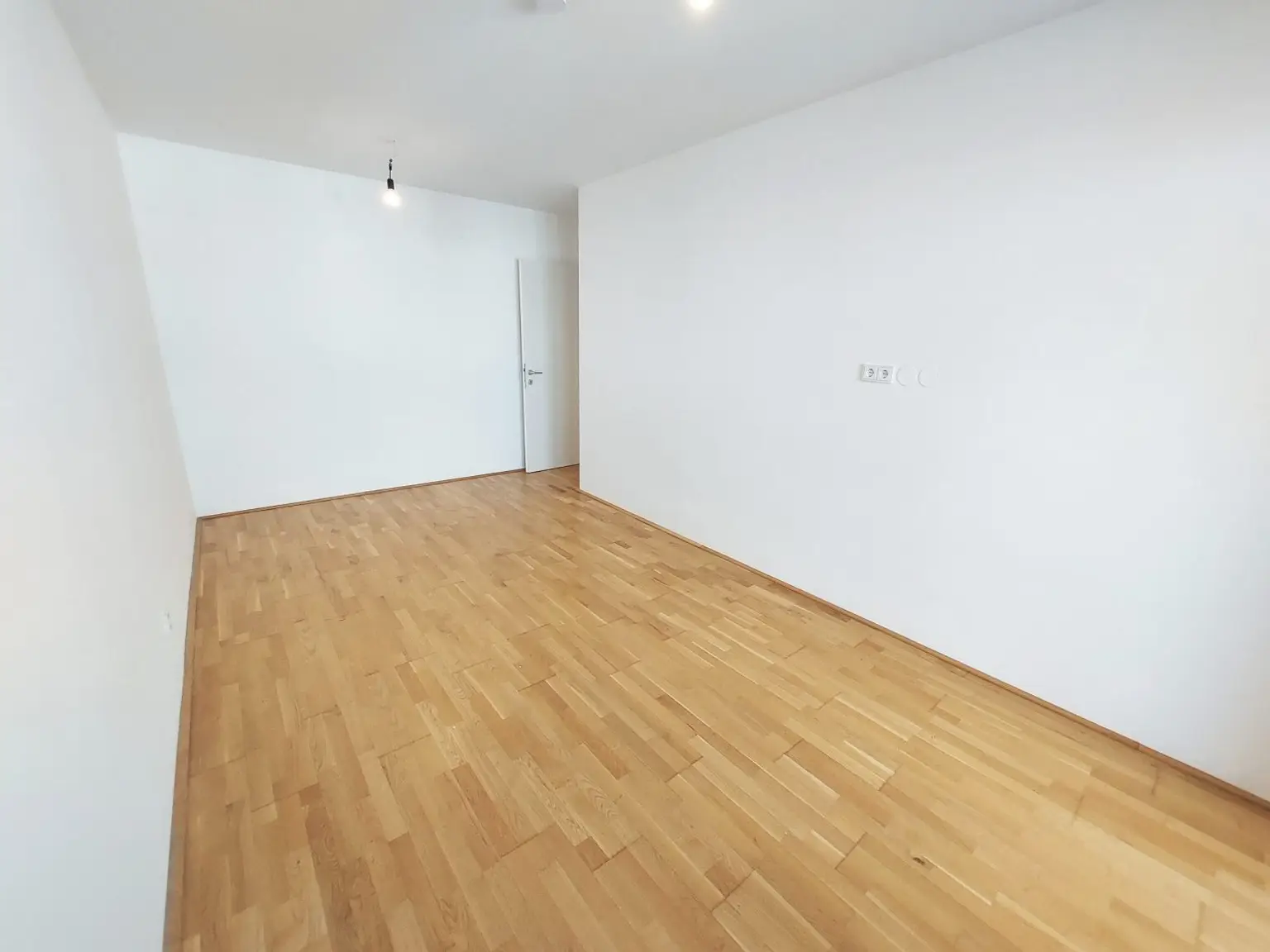 Neubauwohnung mit 3 Zimmern, Terrasse und Loggia 
- im Zentrum von St. Pölten