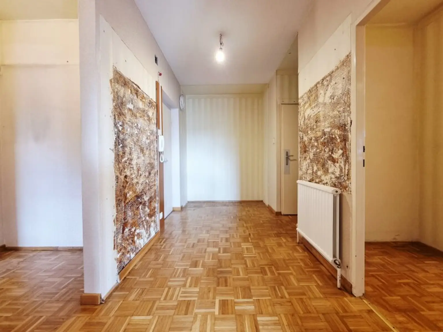 116 m², 4-Zimmerwohnung mit Loggia in Bestlage