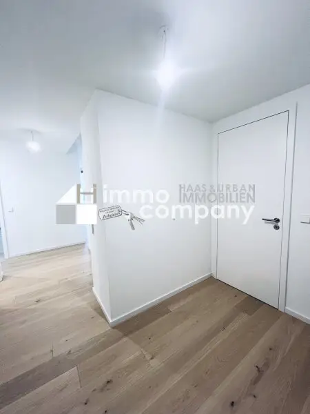 Luxuriöse Wohnung mit 20 m2 großem Balkon und Stadtblick in einem neuen, mehrstöckigen Premiumgebäude + Tiefgaragenplatz! 2. Bezirk. U2
