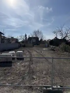 C3E0F43E-636A-4DFC-A026-56949E06567E