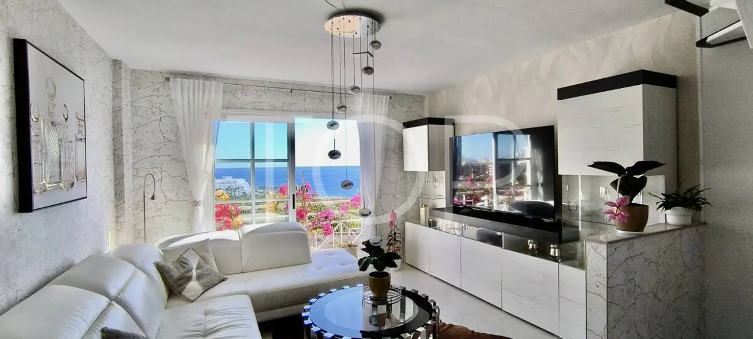 Penthouse-Arcoiris-Living-Area-Tenerife-1