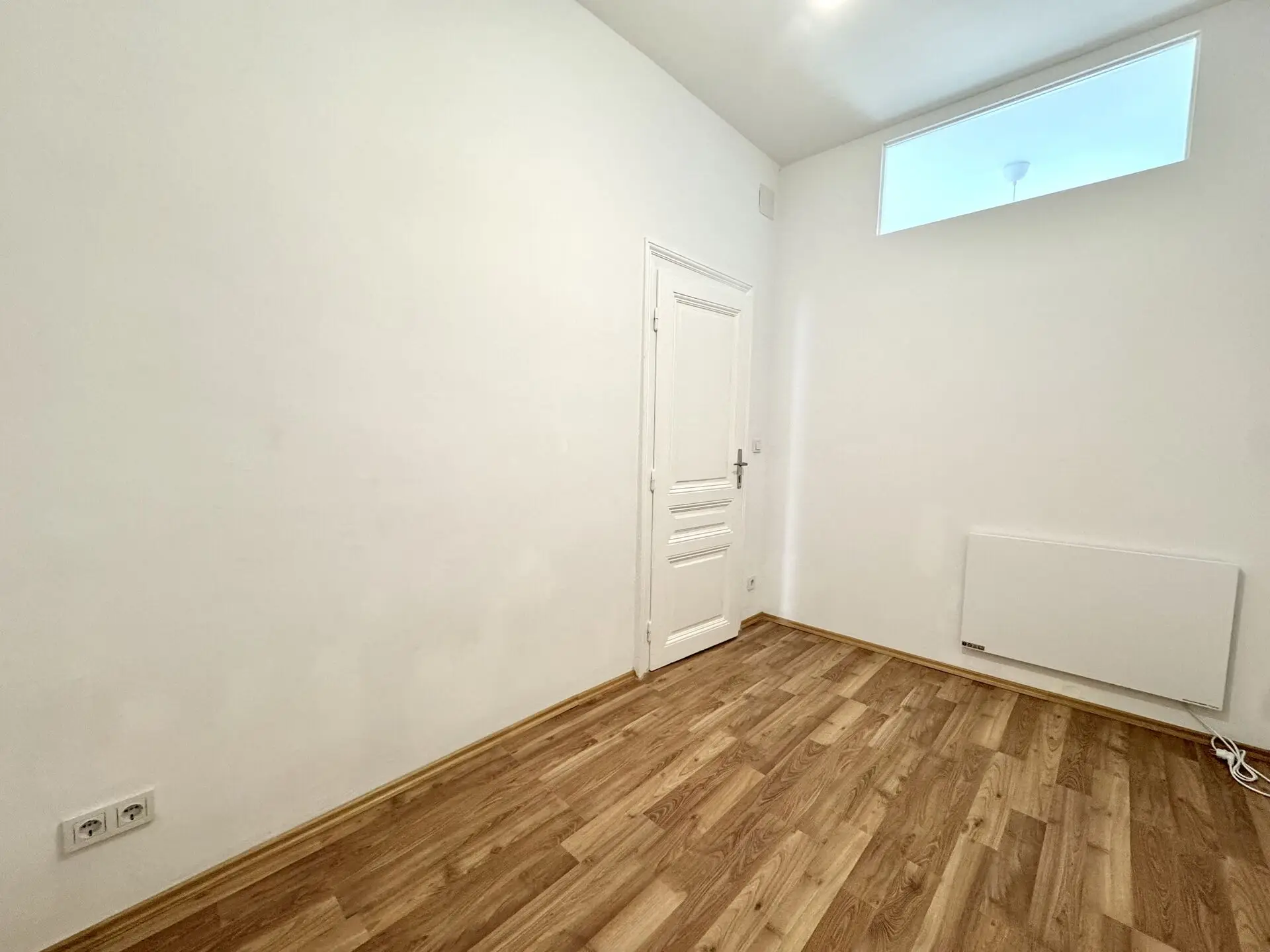 20251118_103003854_iOS