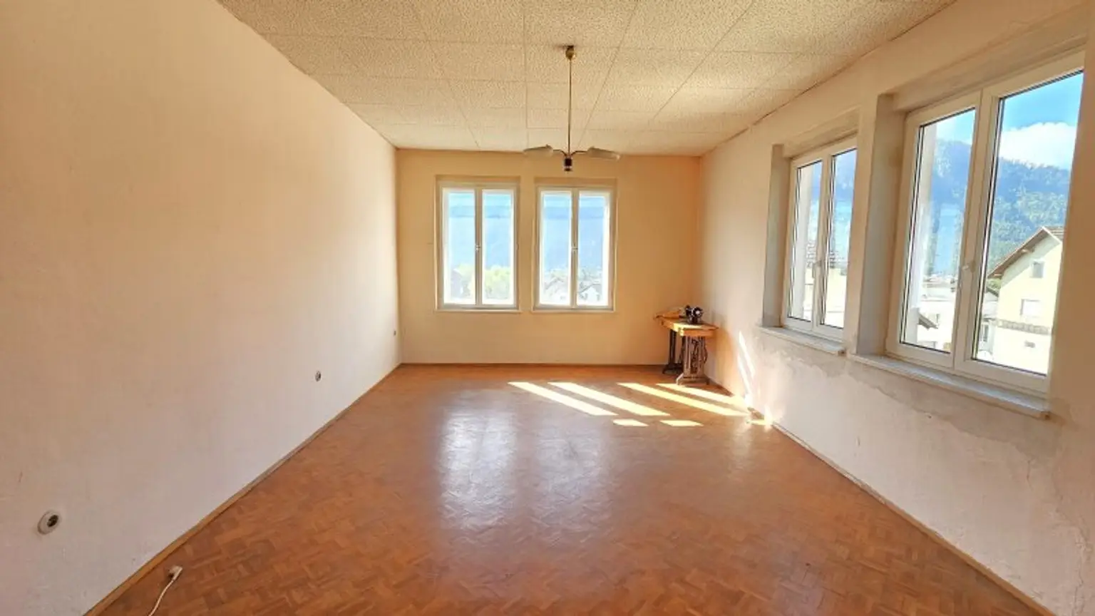 Charmantes Sanierungsprojekt in Steinfeld – Ihr Traumhaus wartet auf Sie!