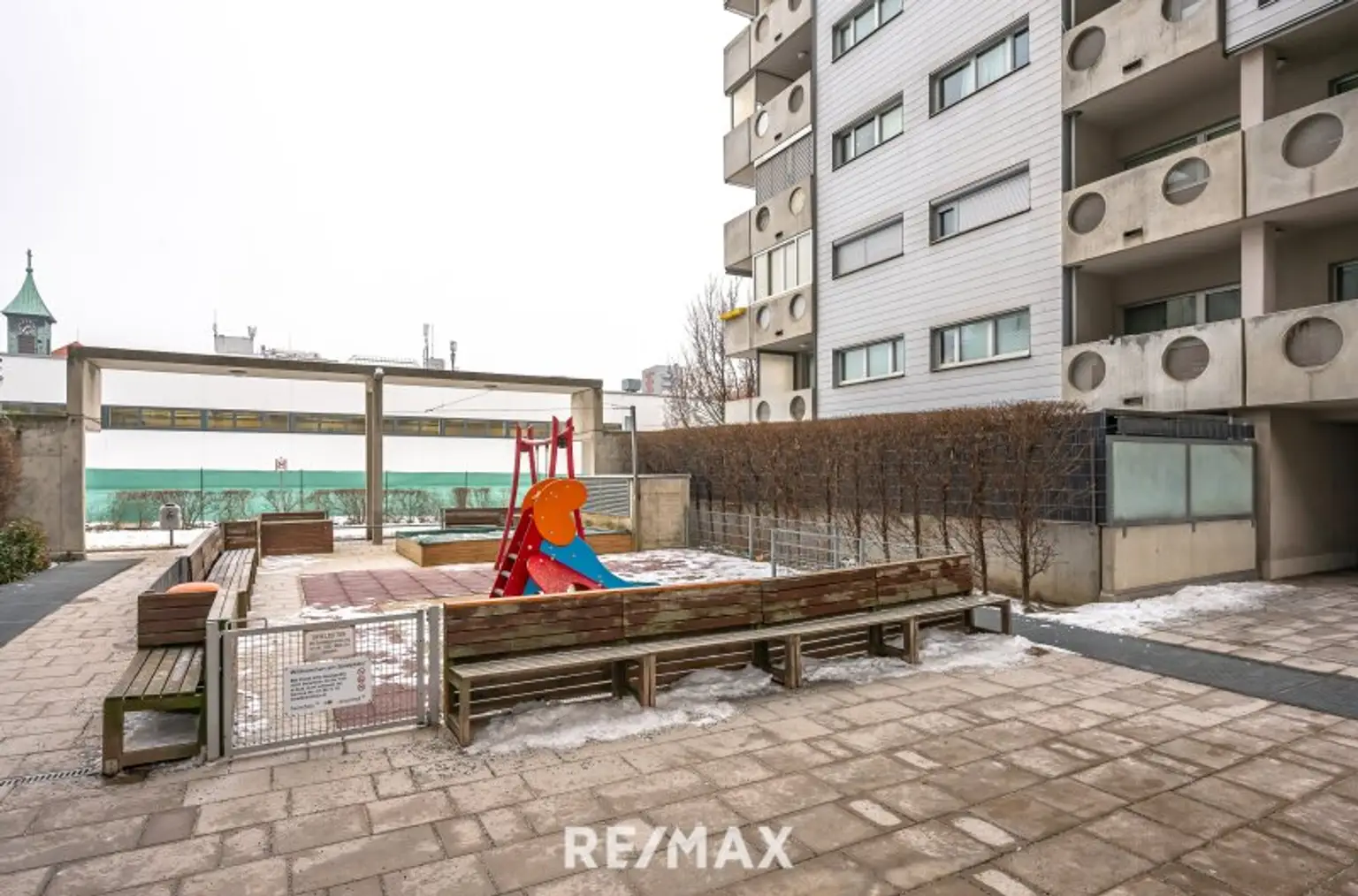 Spielplatz der Wohnanlage