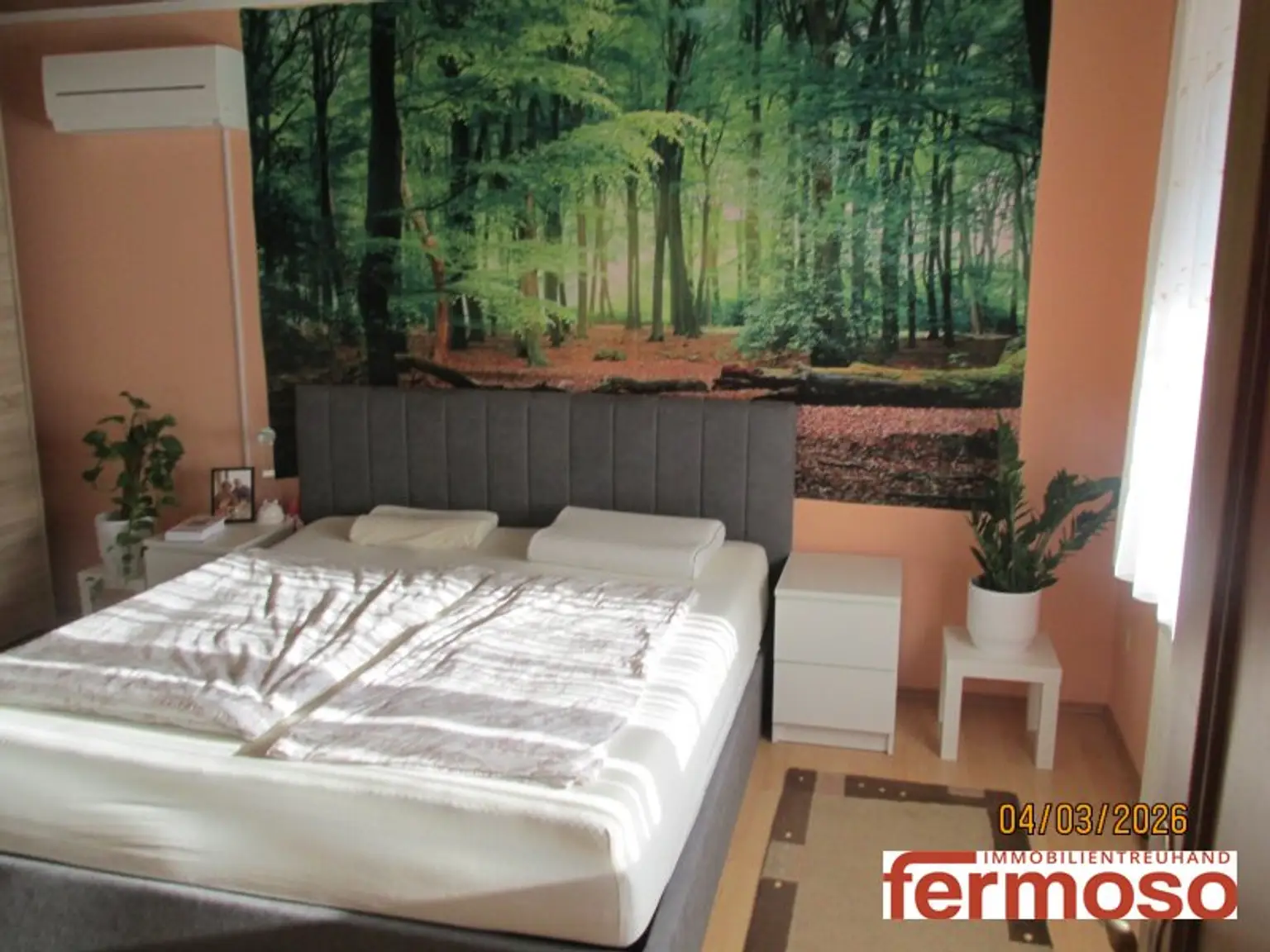 Traumhafter Bungalow vollunterkellert mit Fitness und Kino, perfekt und gepflegt mit wunderbaren Garten