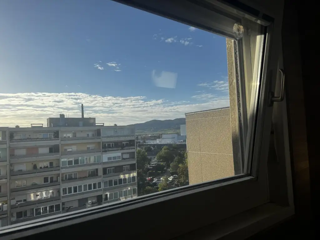 Große Eigentumswohnung mit Grünblick, 20 min. nach Wien, sofort verfügbar!