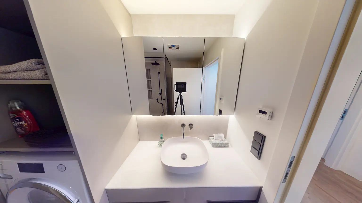 Designer Doppelhaushälfte mit Garten & Dachterrasse