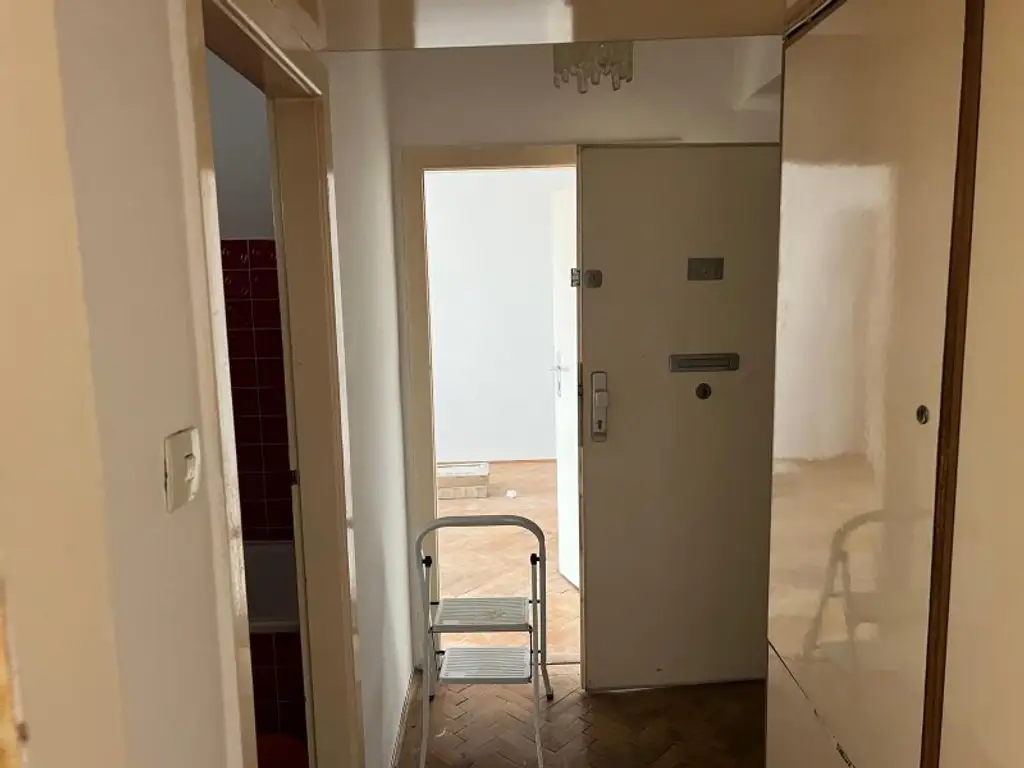 ANLEGERWOHNUNG VERMIETET ÜBER DEN DÄCHERN VON WIEN IM HERZEN VON FAVORITEN