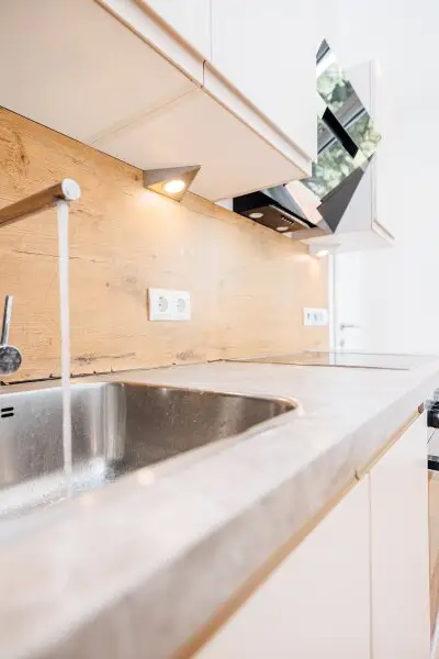WOW I PROVISIONSFREI I RENOVIERT I BALKON I NÄHE LENDPLATZ I BADEWANNE I MODERNER SCHNITT I HAUSTIERE ERLAUBT I RUHIGE LAGE I PROJEKT WOHNEN