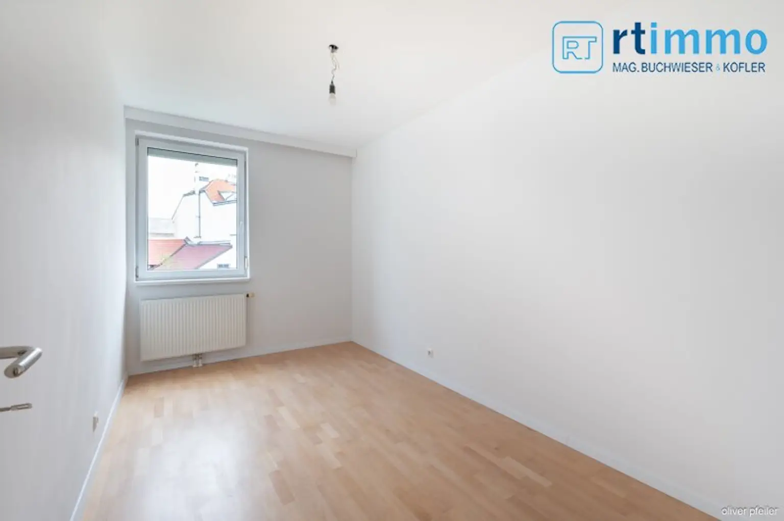 NEUSANIERTE 3 ZIMMER WOHNUNG IM ZENTRUM MÖDLINGS BEI DER FUSSGÄNGERZONE