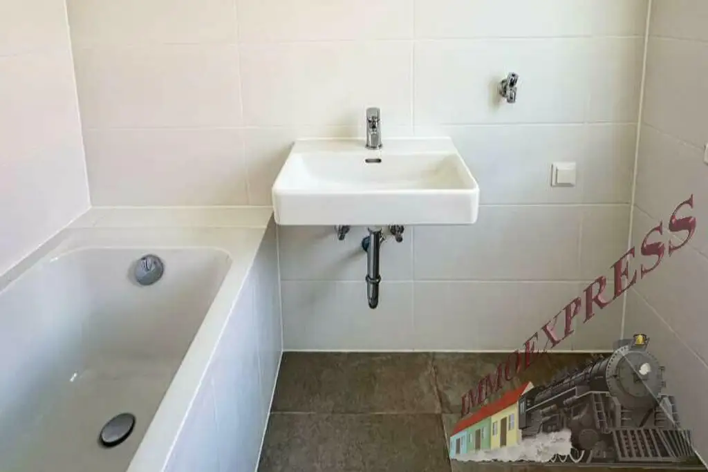 Helle 2-Zimmer-Wohnung mit Balkon & Innenhofblick in Mödling