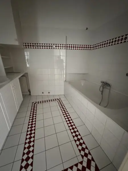Mietwohnung ca. 178m2 in Top-Lage in Graz! ***Für Wohngemeinschaften bestens geeignet***