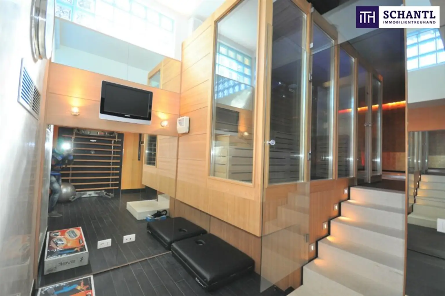 LUXUSVILLA in Italien - Opicina - Region Friaul - Provinz Triest - mit WNF von ca.400m² - Eigengarten 1.500m² - Pool und Wellnessbereich!