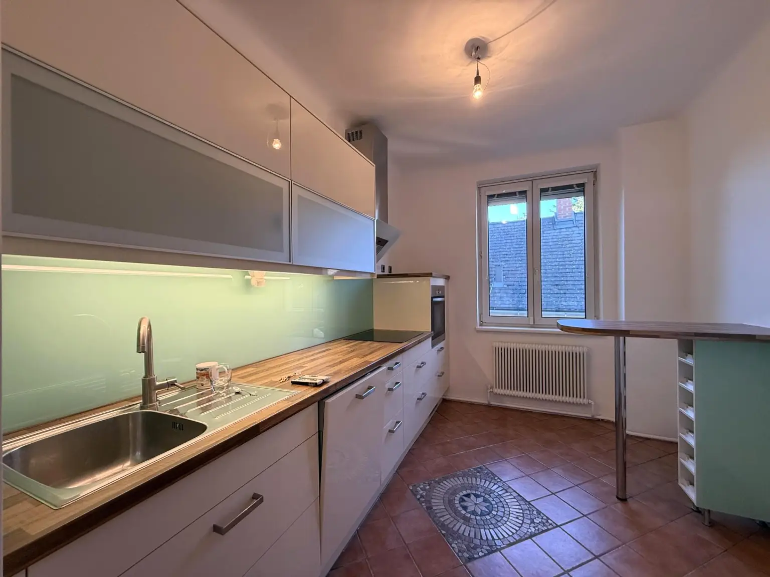 Traumhafte 3-Zimmer-Eigentumswohnung, Erstbezug nach Sanierung // Fantastic 3-room condominium, first occupancy after renovation in //