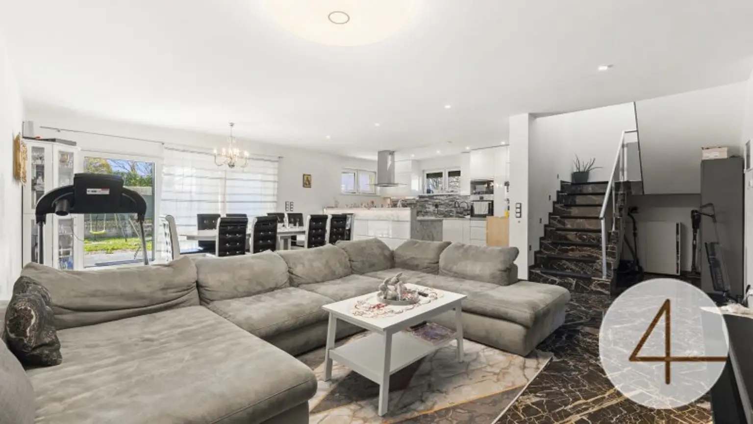 Hochwertiges Traumhaus mit Terrasse, Garage & Carport