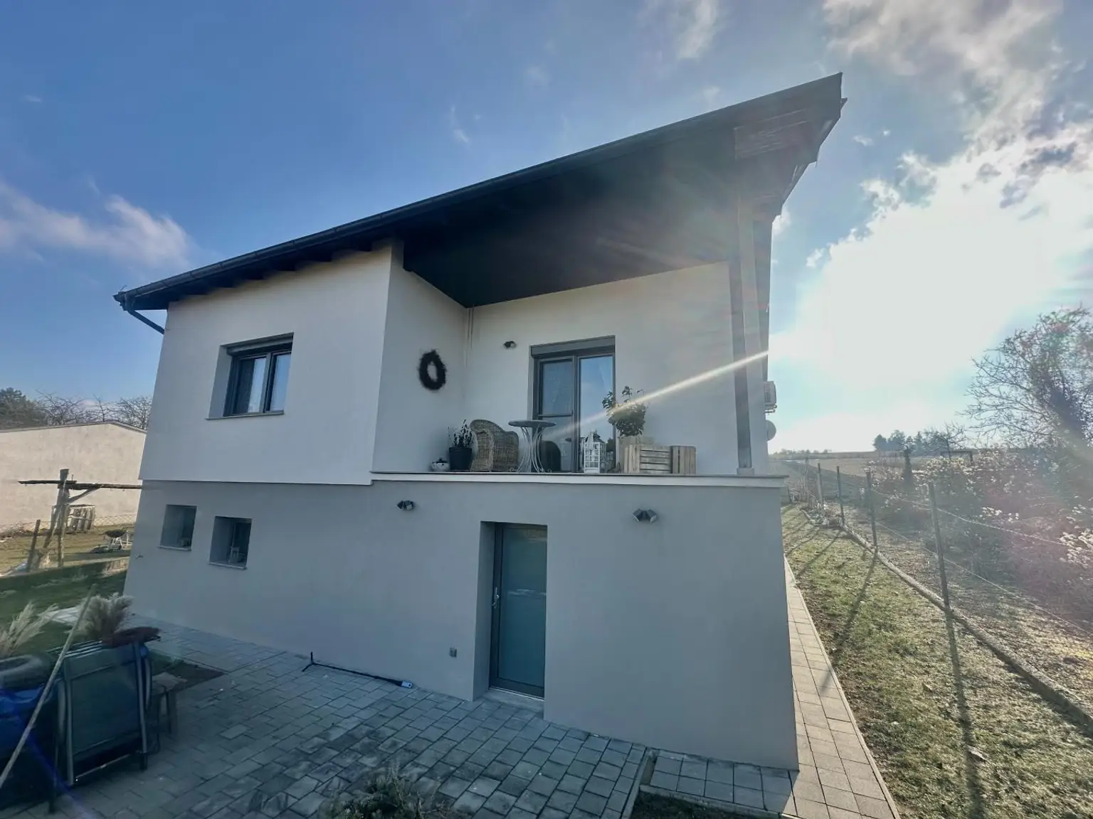 Haus Gartenansicht