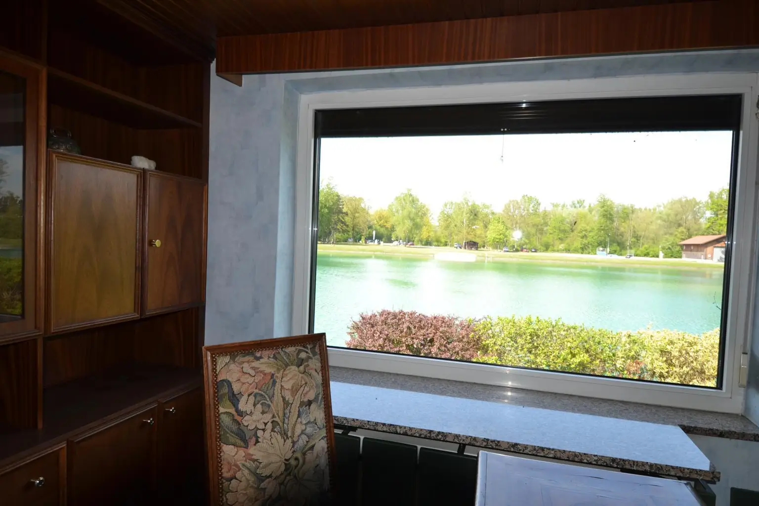 Blick aus dem Wohnzimmer EG