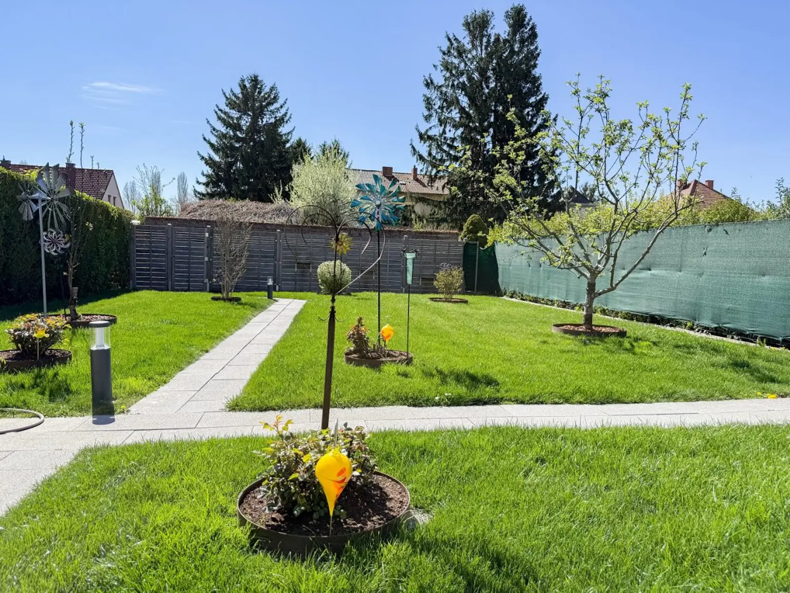 [06759] Kleingartenidylle im beliebten Musikantenviertel