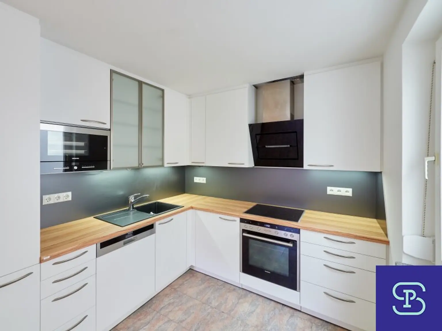 Dachwohnung mit Galerie Nahe Lainzer Tiergarten - 1130 Wien