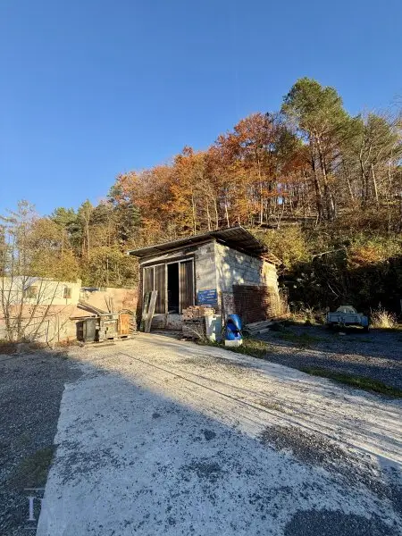 BAUGRUNDSTÜCK MIT BEWILLIGTEM HAUSPROJEKT IN BREITENFURT BEI WIEN – 592 m²