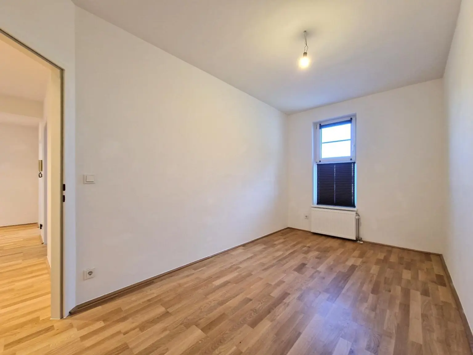 POTTENDORF: Super-schicke Neubauwohnung mit Balkon - 2021 neu saniert
