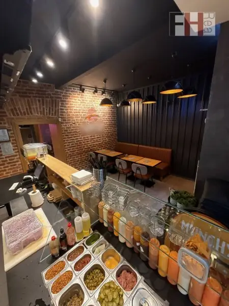 Best Burger in Town! Etabliertes Restaurant mit Burgerspezialitäten, gute Ertragslage, hohe Rendite!