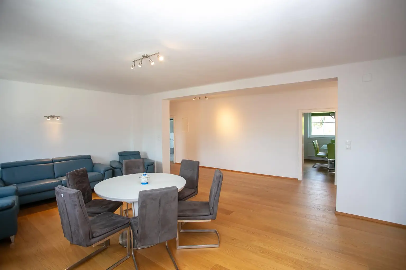Wohnzimmer 3