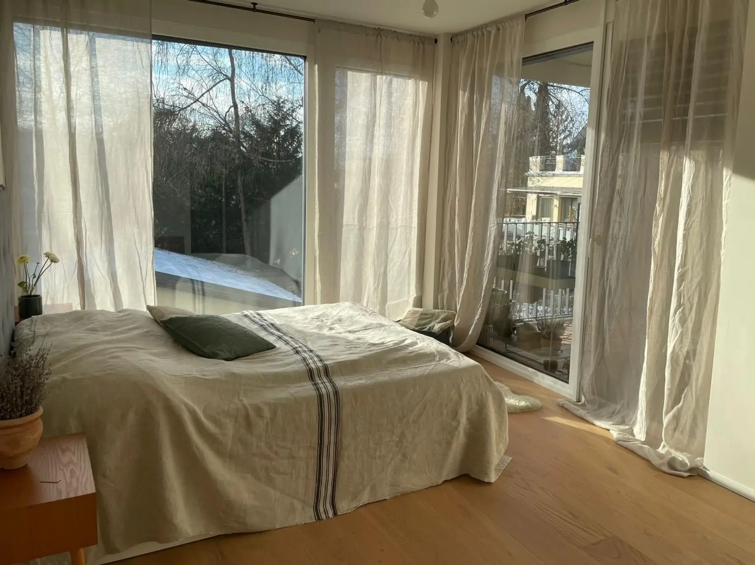 d7fc534e-cad5-406b-8519-2dc203b875d8