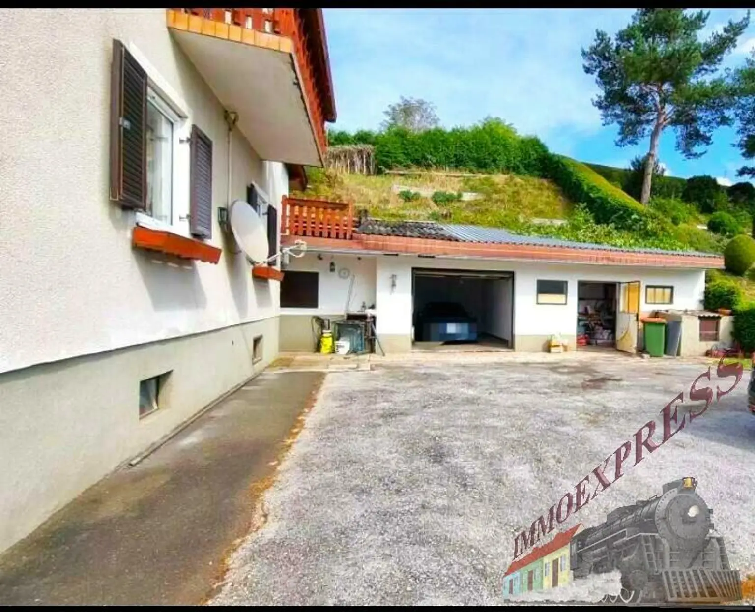 Ein-/ Zweifamilienhaus auf 1.490 m² mit Einliegerwohnung und Garage - Sackgasse
