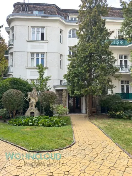 DIE BELLA IN DER BILLROTHSTRASSE