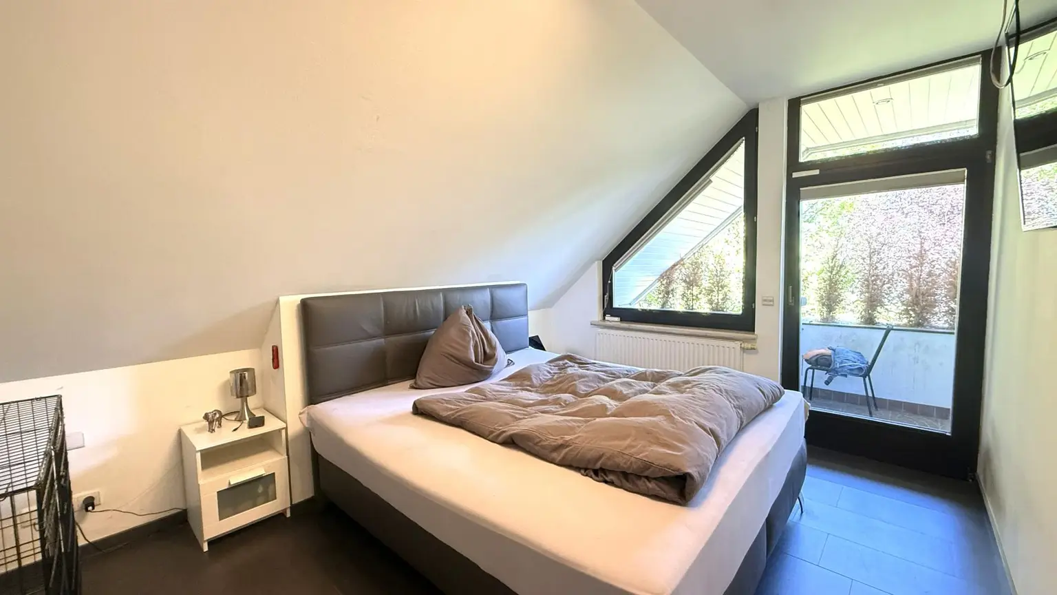 Zimmer Halbstock