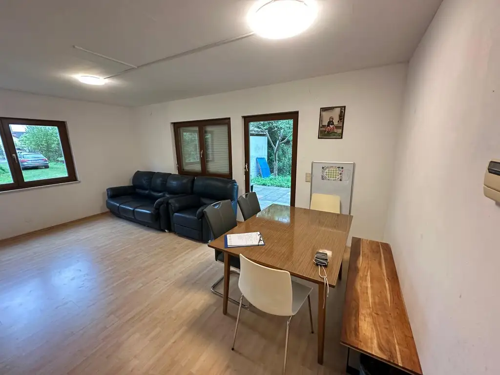 Helles Einfamilienhaus mit großem Potenzial.