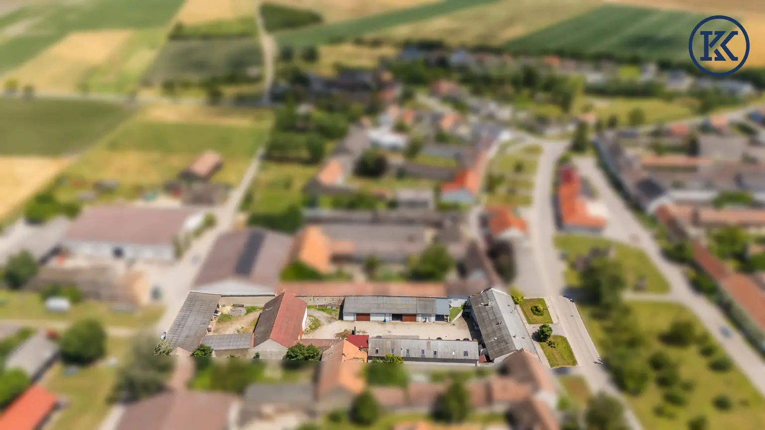 Lebendiges Unternehmen mit monatlichen Einnahmen von 10-12.000€