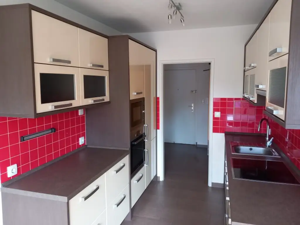 3 ZIMMER NEUBAUWOHNUNG MIT LOGGIA IN GRÜNRUHELAGE