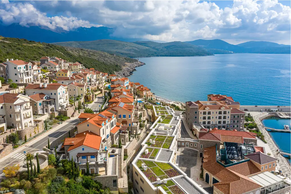 LUXURIÖSE GOLFOASE MIT PASSIVEM EINKOMMEN – INVESTIEREN SIE IN RESIDENCE 8-8, LUŠTICA BAY
HEIGHTS