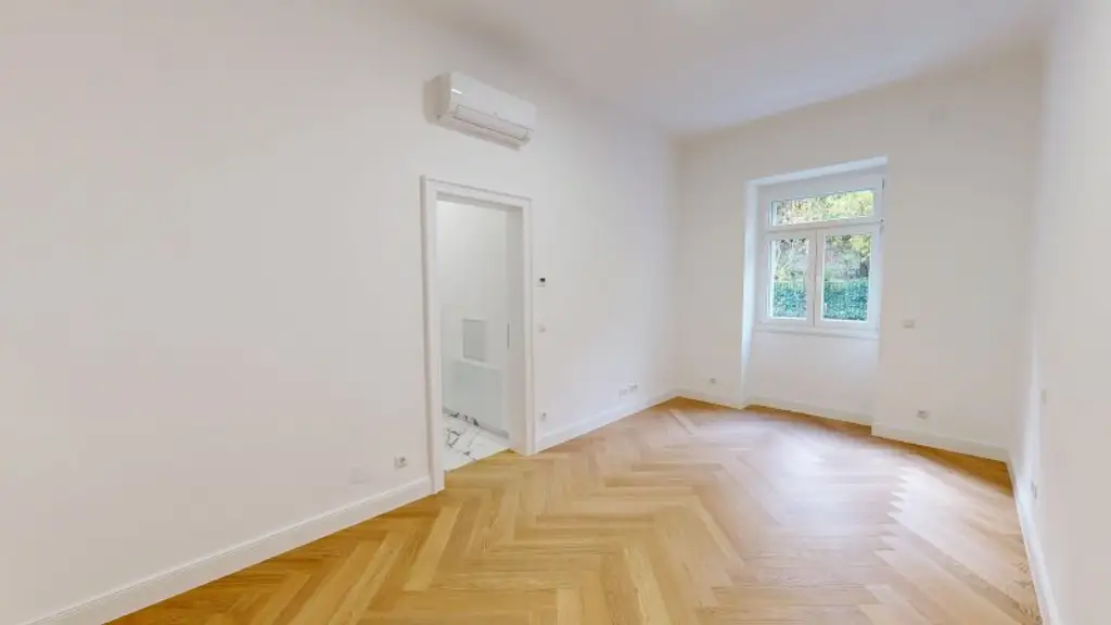 Klimatisiertes 5-Zimmer Wohnjuwel im Herzen des 9. Bezirks – mit Fernwärme