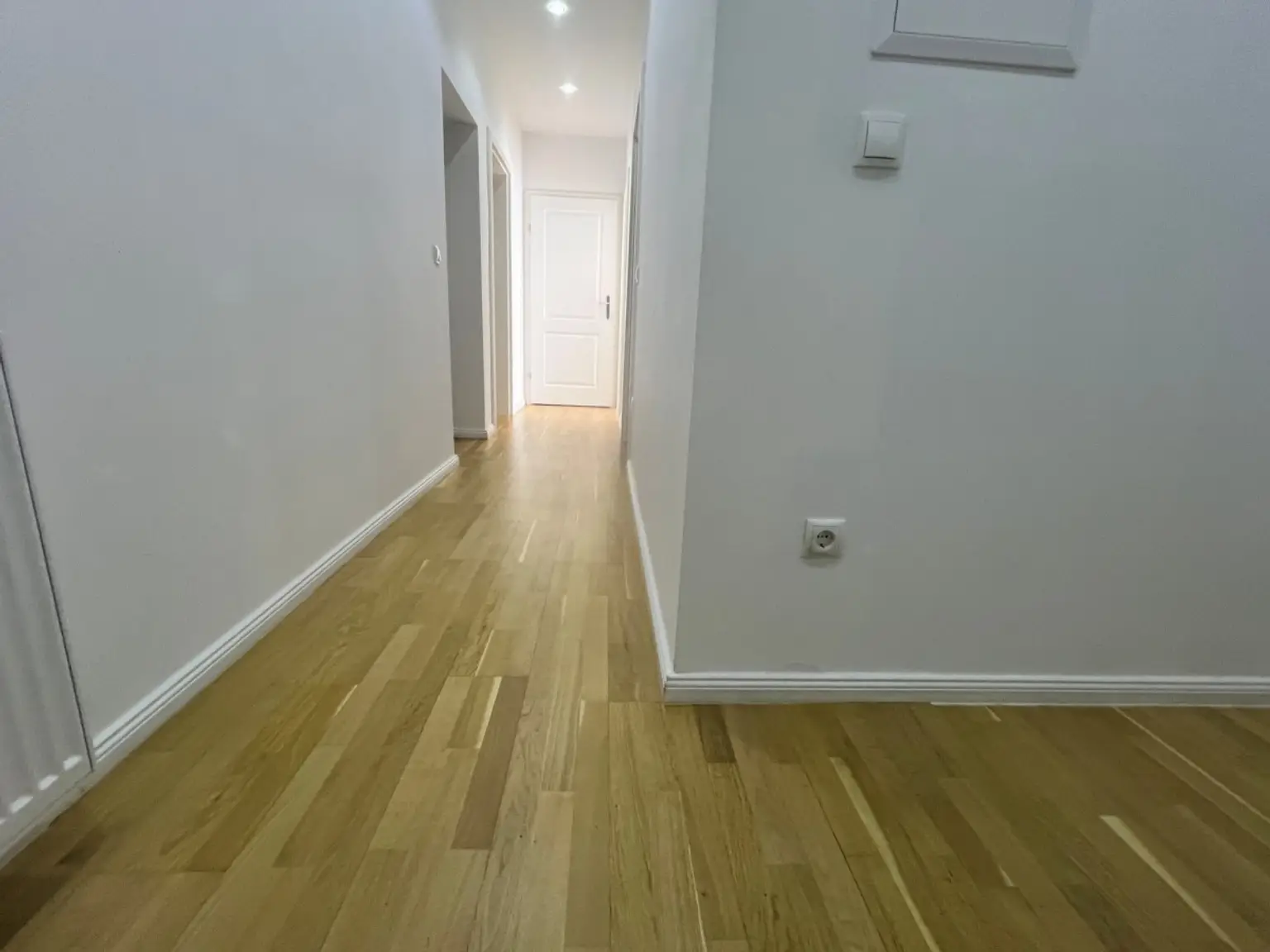 D2 | Sehr schöne-Helle 3-Zimmer-Wohnung in ruhiger Lage | Prima Service Immobilien