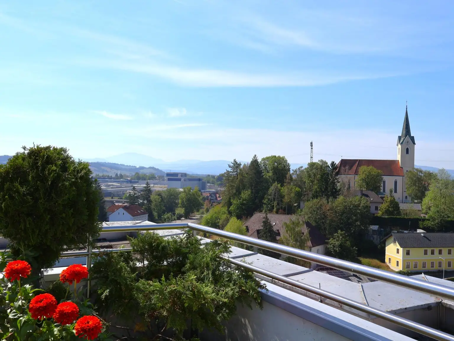Allgmeine DAchterrasse mit Ötscherblick