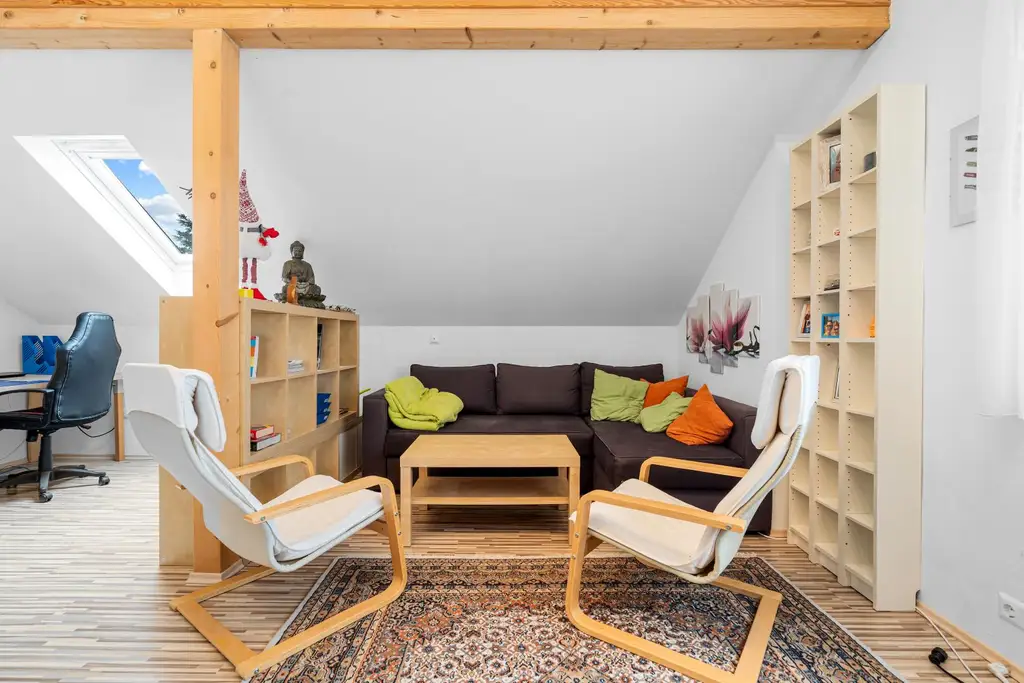 "gepflegtes Wohnhaus mit teilbarem Grundstück!"